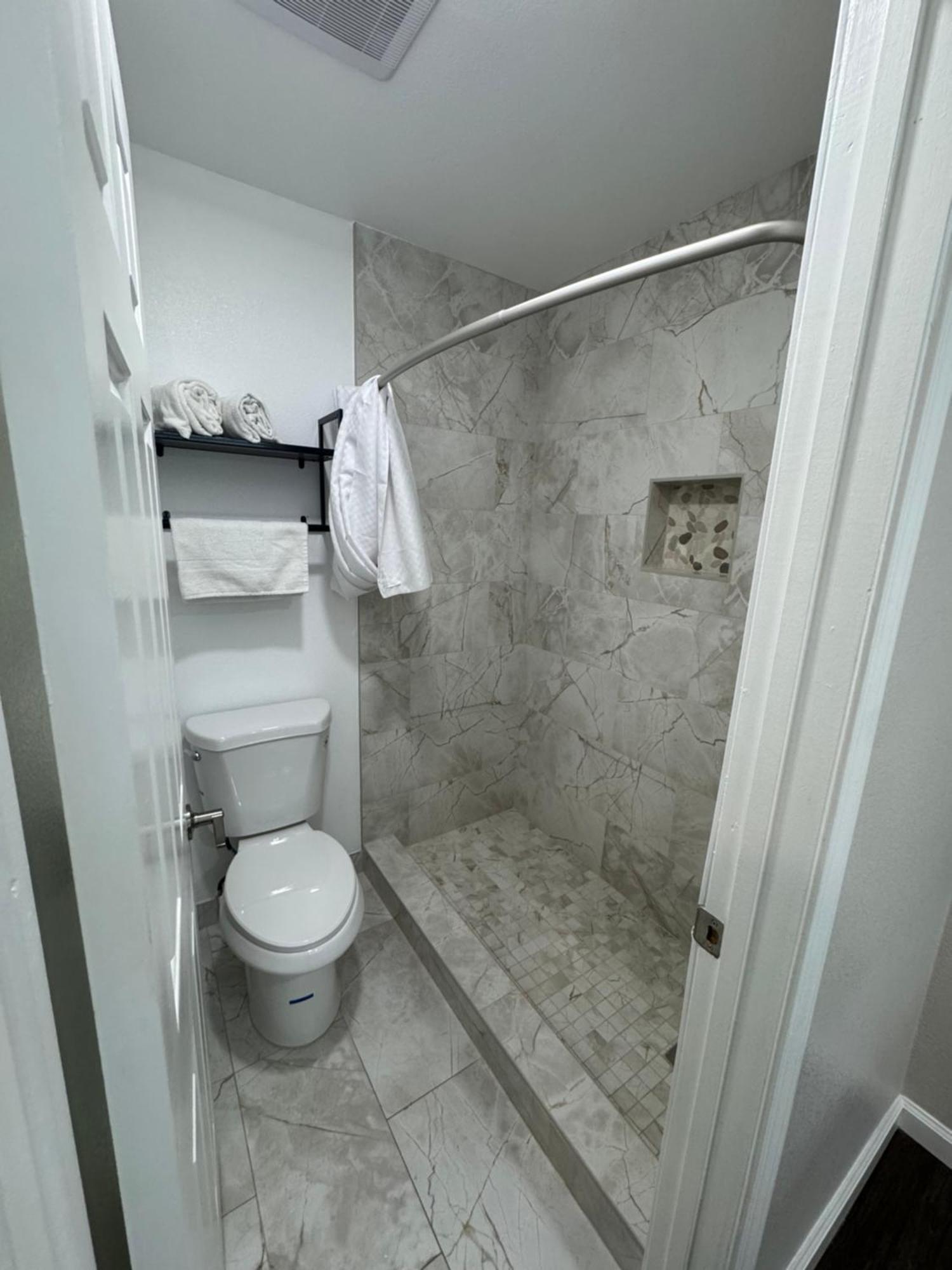 Deep Creek Motel Arrowbear Lake Екстериор снимка